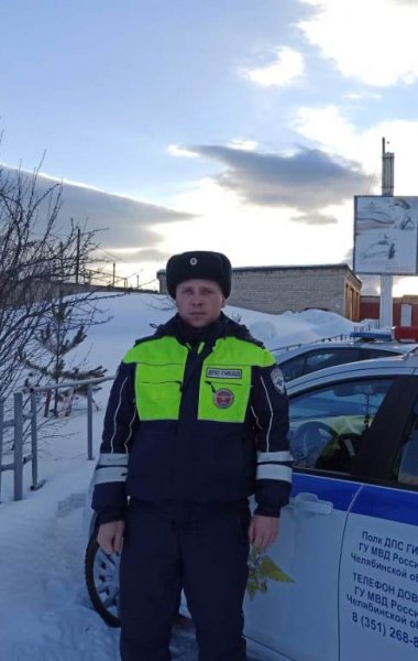 В Саткинском районе инспекторы ДПС задержали подозреваемого в угоне "Лады Гранты"